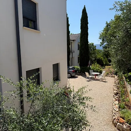 Apartament M *