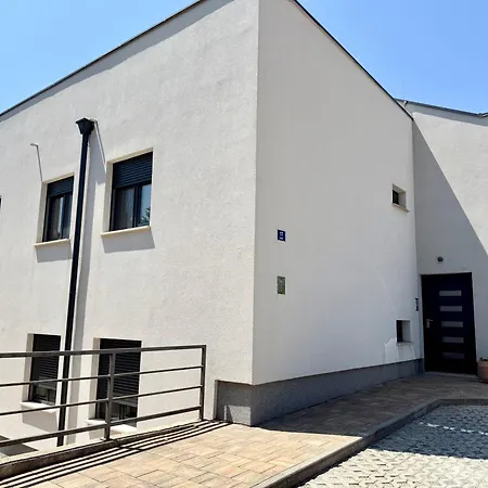 M Apartament
