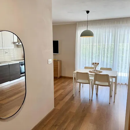M Apartament Pinezići