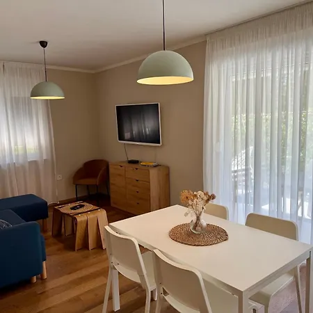 Apartament M *