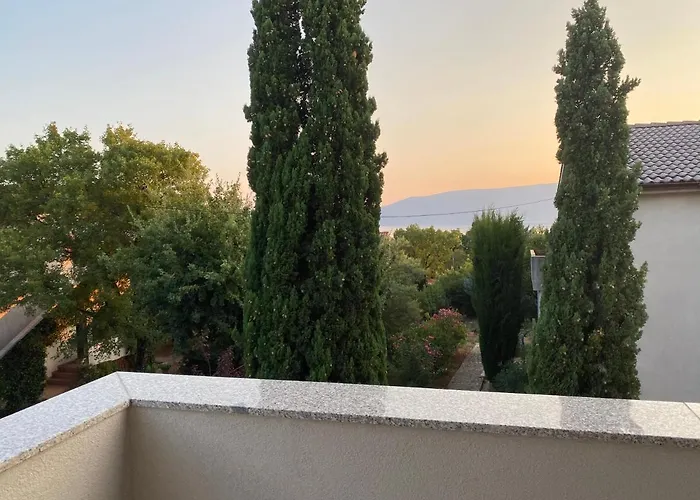 M Apartment Pinezici (Krk)